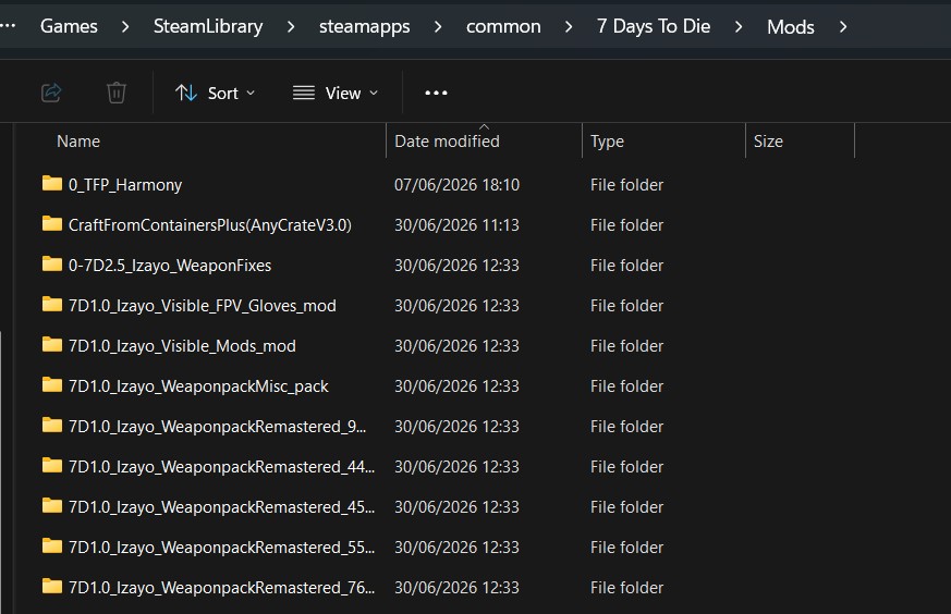 7 Days to Die Mods folder showing installed mod subfolders